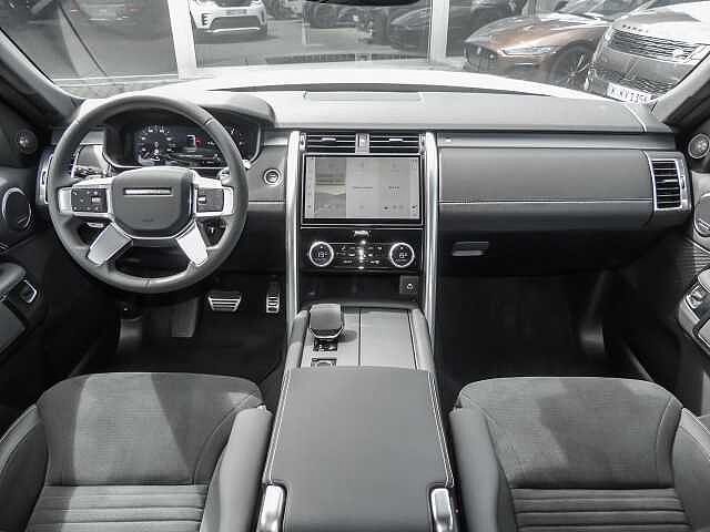 Land Rover Discovery D300 Dynamic SE