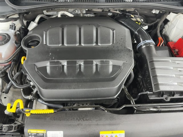 Volkswagen Polo 2.0 TSI DSG GTI