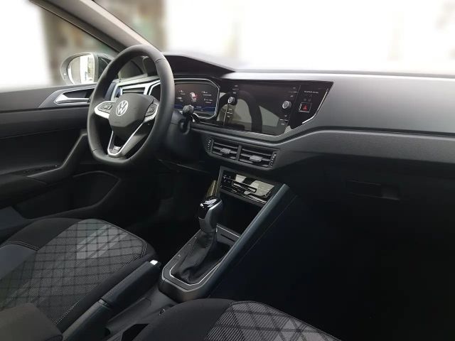 Volkswagen Taigo 1.0 TSI DSG R-Line