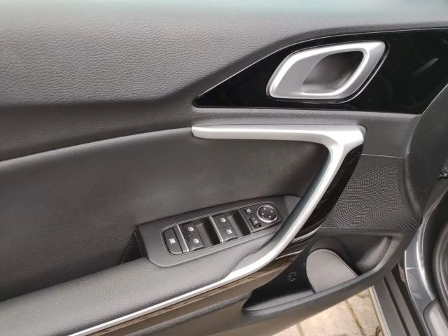 Kia XCeed PHEV Vision