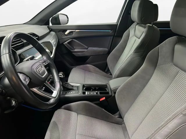 Audi Q3 35 TFSI S-Line