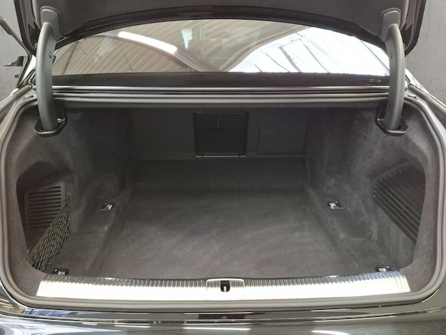 Audi A8 50 TDI Lang Quattro