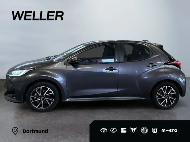 Toyota Yaris Hatchback Hybride Team D