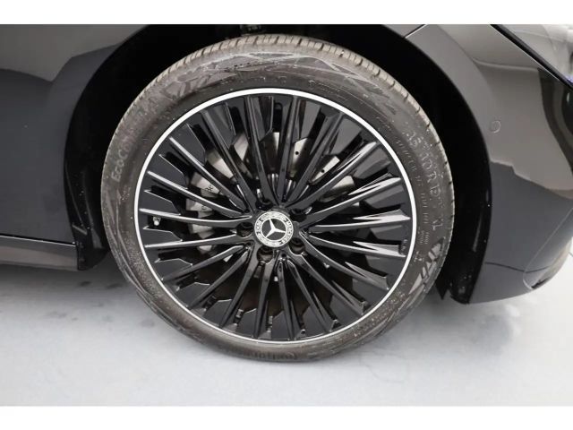 Mercedes-Benz CLE 200 4MATIC AMG Line