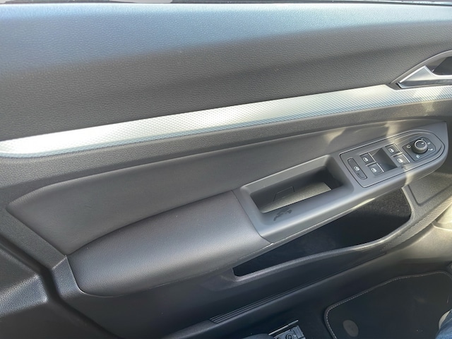 Volkswagen Golf 1.5 eTSI DSG Golf VIII Variant