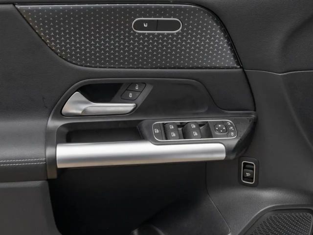 Mercedes-Benz B 200 Progressive