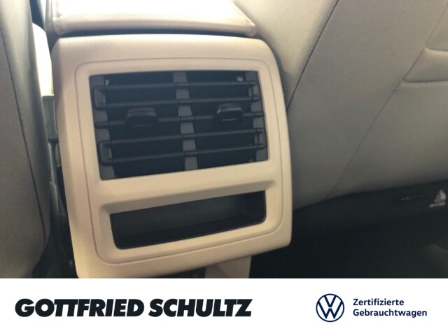 Volkswagen Golf DSG Golf VIII Life Variant