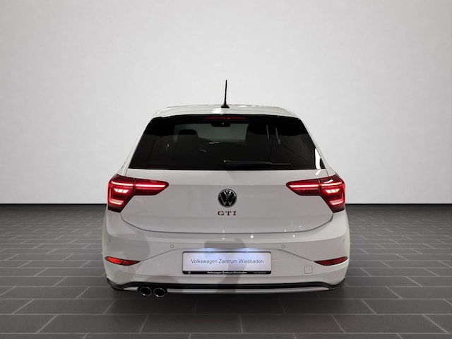Volkswagen Polo 2.0 TSI DSG GTI