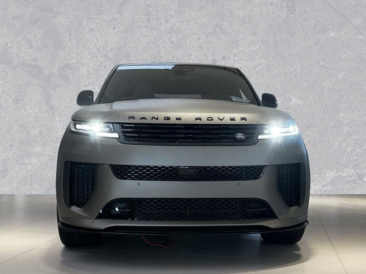 Land Rover Range Rover Sport P635 SV+