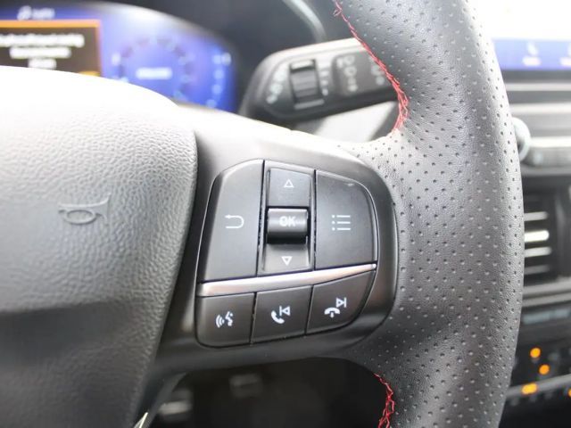 Ford Focus ST Line Wagon