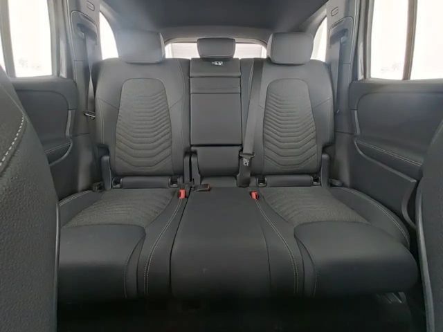 Mercedes-Benz EQB 300 4MATIC Progressive