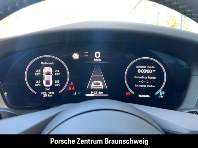 Porsche 992 Carrera Coupé