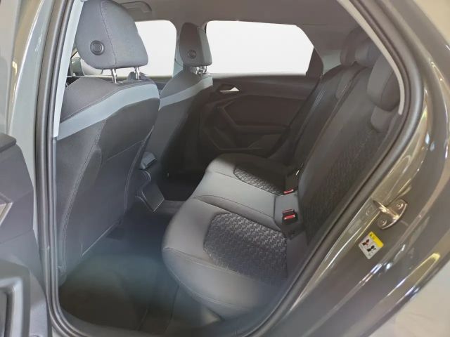 Audi A1 30 TFSI Allstreet