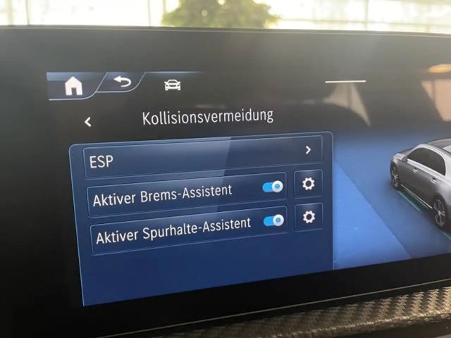 Mercedes-Benz A 180 A 180 d