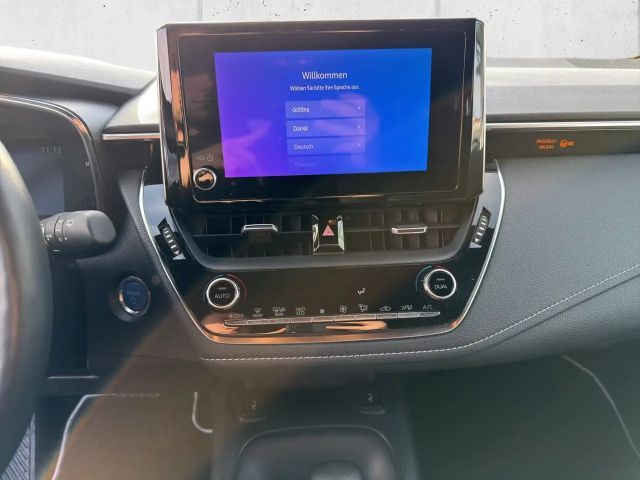 Toyota Corolla Active