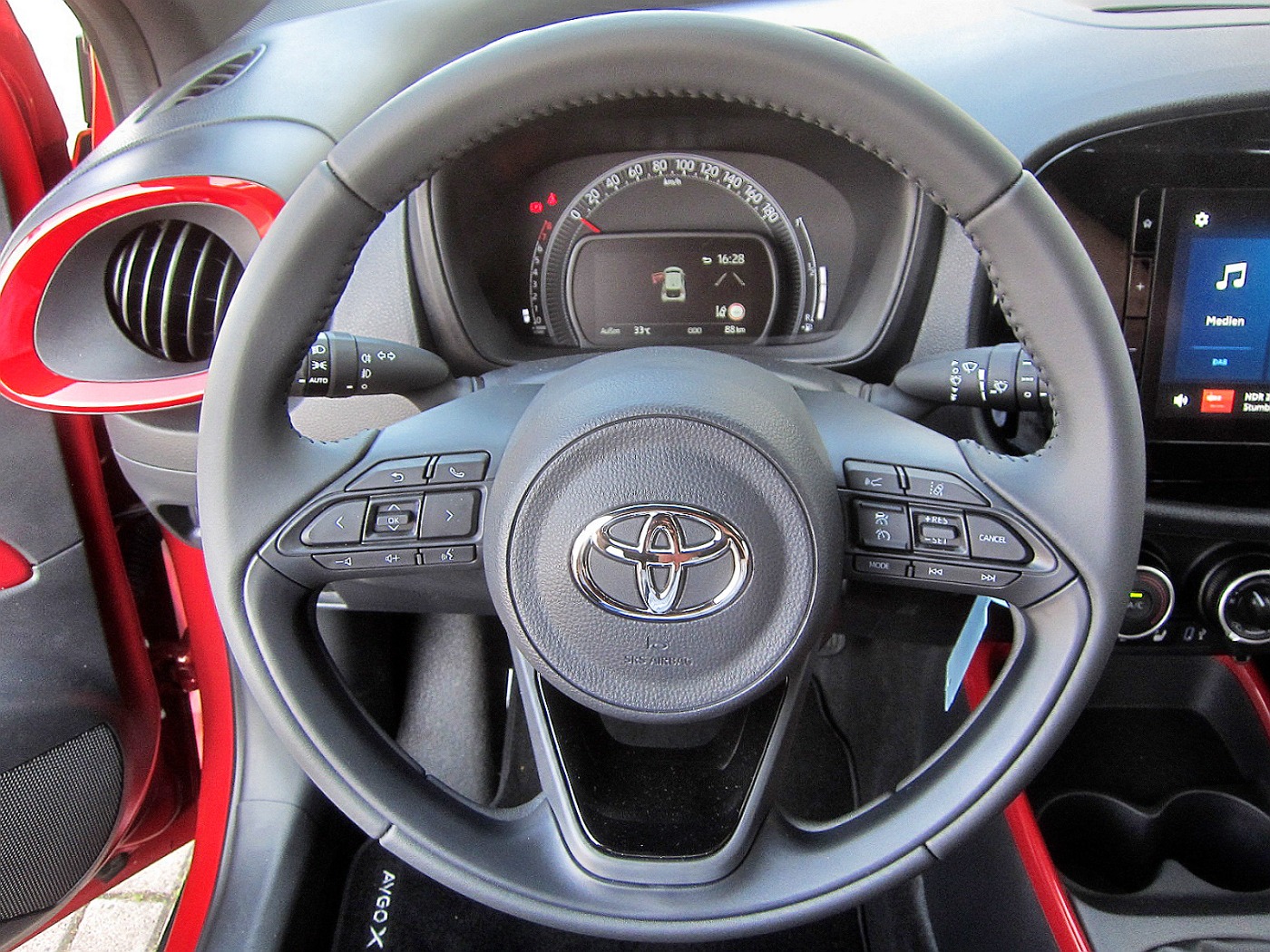 Toyota Aygo X 5-deurs Basis