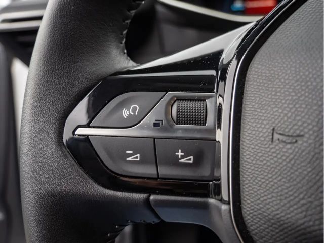 Peugeot E-208 Allure Pack