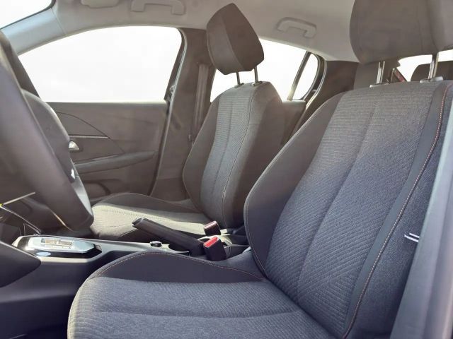 Peugeot E-208 Hybrid Style