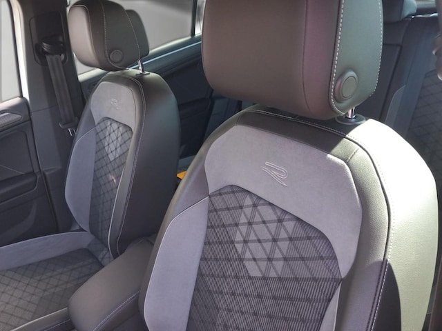 Volkswagen Tiguan 2.0 TDI DSG IQ.Drive R-Line