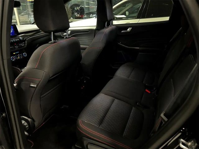 Ford Kuga Hybrid ST Line