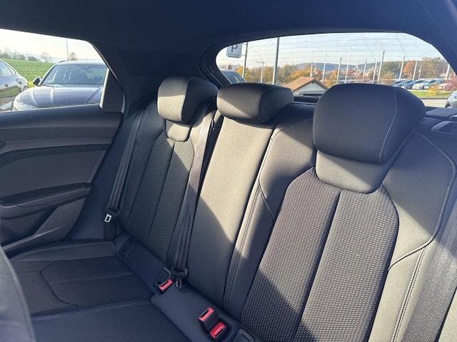 Audi A1 30 TFSI Allstreet S-Tronic