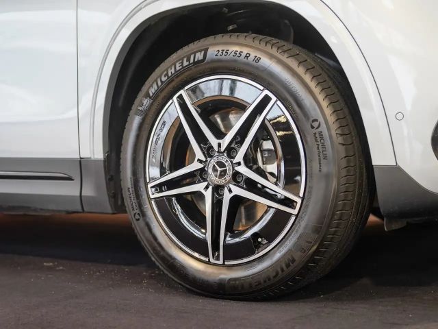 Mercedes-Benz EQA 350 4MATIC AMG Line