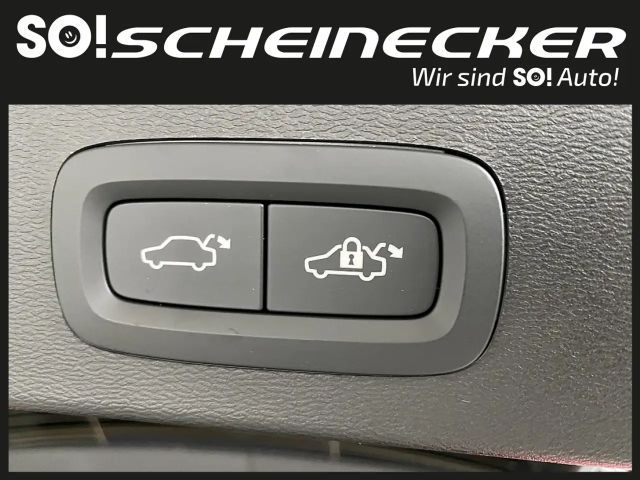 Volvo XC40 Plus Recharge Twin Engine