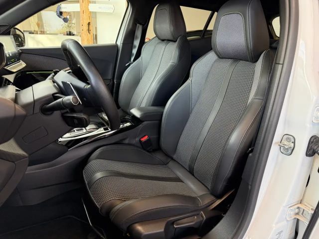 Peugeot 2008 EAT8 GT-Line PureTech