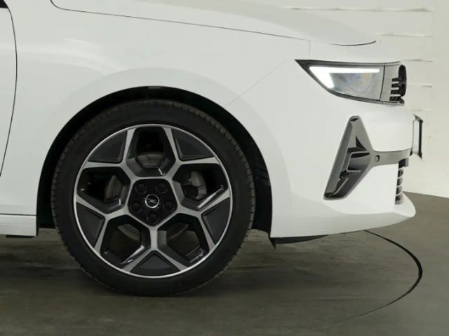 Opel Astra Sports Tourer Ultimate