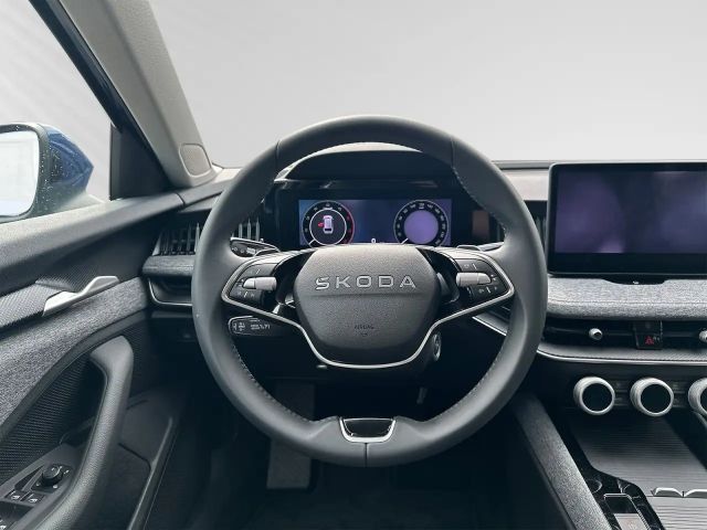 Skoda Superb 2.0 TDI Combi Selection