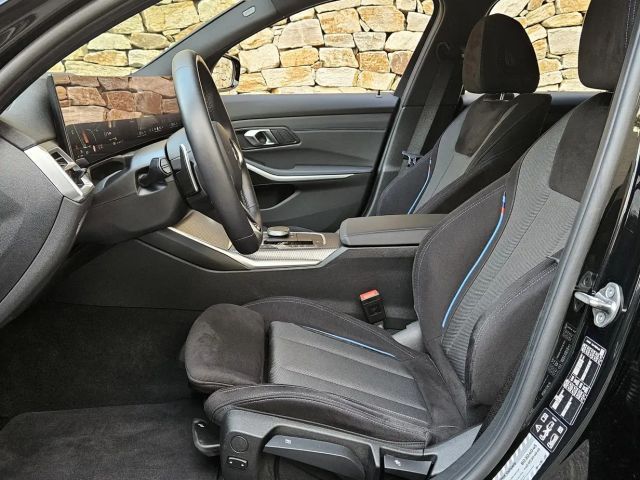 BMW 330 330i Touring xDrive