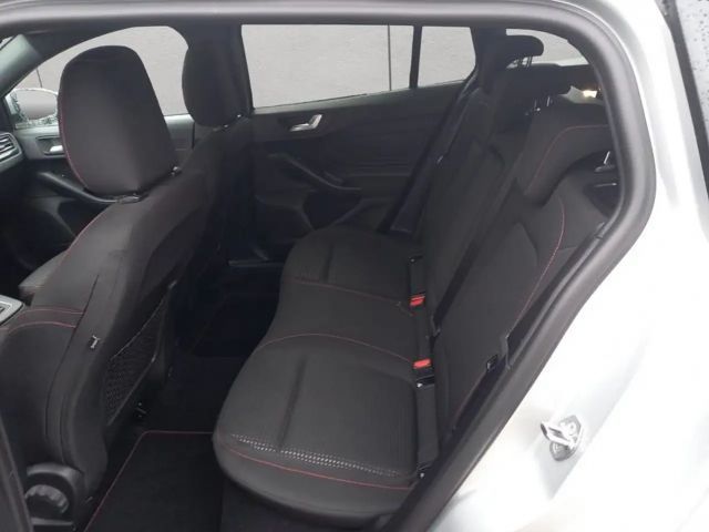 Ford Focus EcoBoost ST Line Wagon