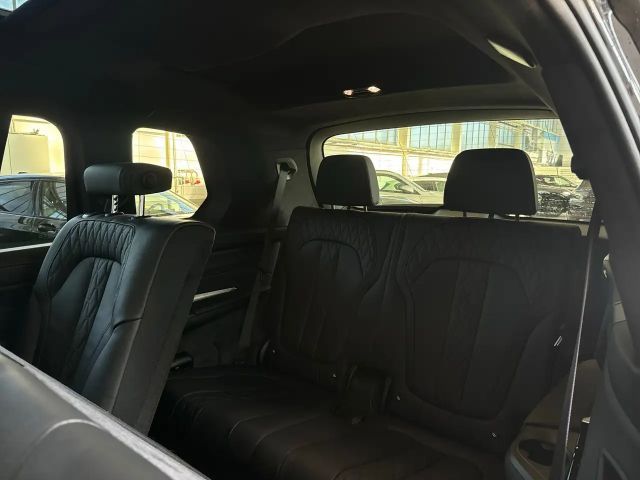 BMW X7 M-Sport xDrive40i
