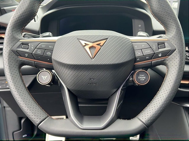 Cupra Terramar 1.5 e-Hybrid