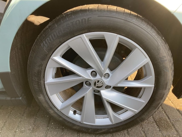 Skoda Enyaq Loft iV 60