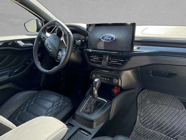 Ford Focus EcoBoost ST Line Vignale Wagon