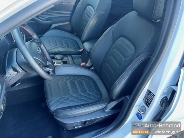 Ford Focus ST Line Wagon