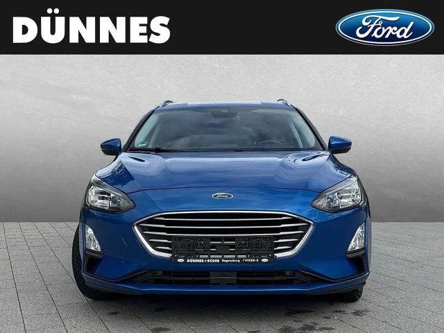 Ford Focus Cool & Connect EcoBoost Wagon