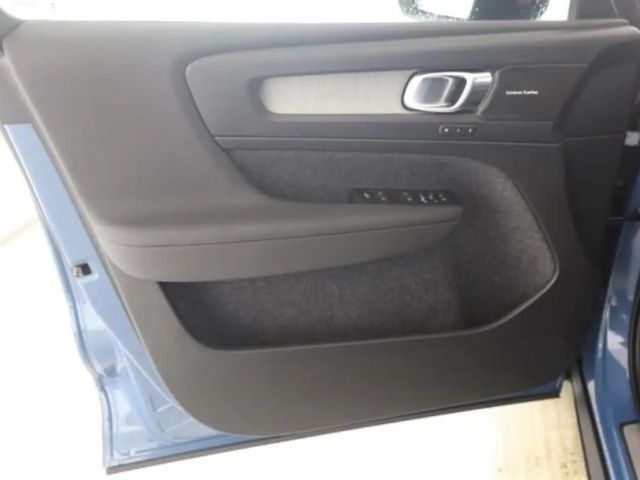 Volvo XC40 Dark Plus