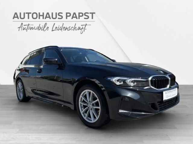 BMW 320 *** WIDSCREEN DISPLAY *** NP 61.260 *** -52% ***