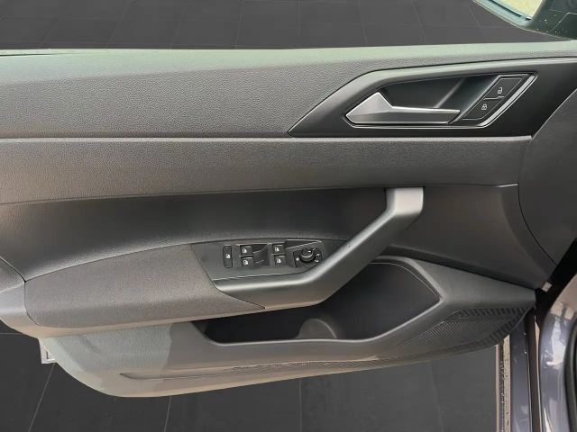 Volkswagen Polo 4Me TSI