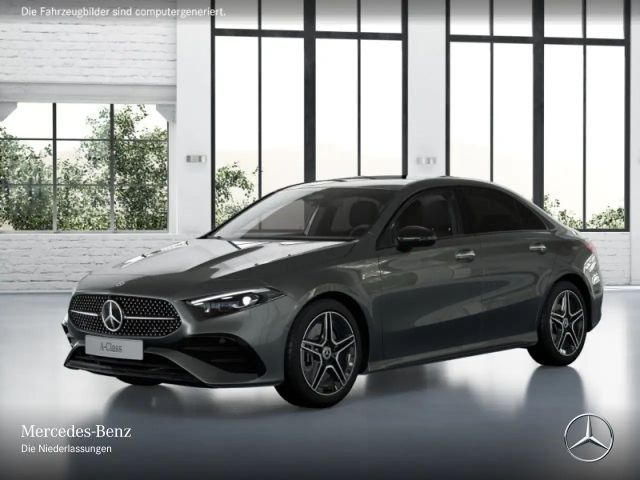 Mercedes-Benz A 220 4MATIC AMG Line