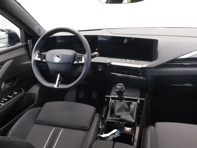 Opel Astra GS-Line Grand Sport