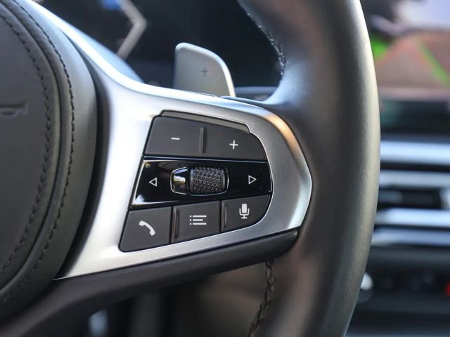 BMW 320 320d M-Sport Sedan xDrive