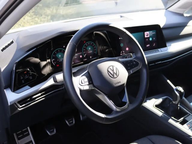 Volkswagen Golf 1.5 TSI Life Move