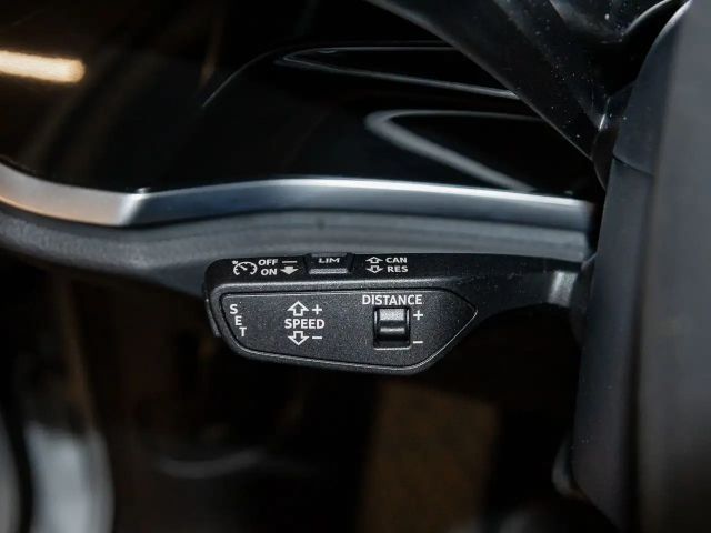 Audi Q3 35 TFSI S-Line S-Tronic