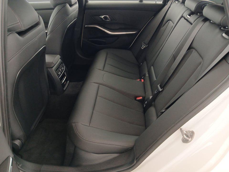 BMW 320 320d Touring