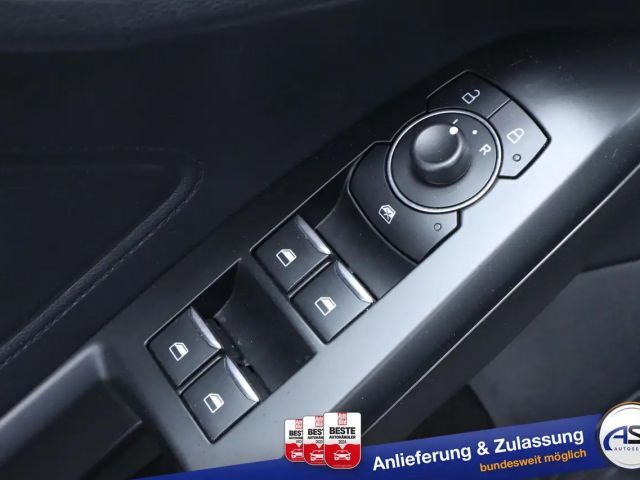 Ford Focus Cool & Connect Wagon