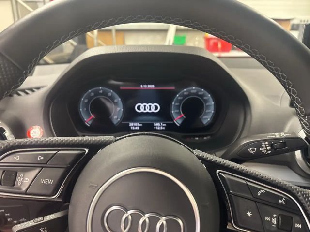 Audi Q2 30 TFSI S-Line