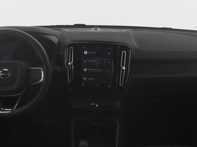 Volvo XC40 Core Recharge